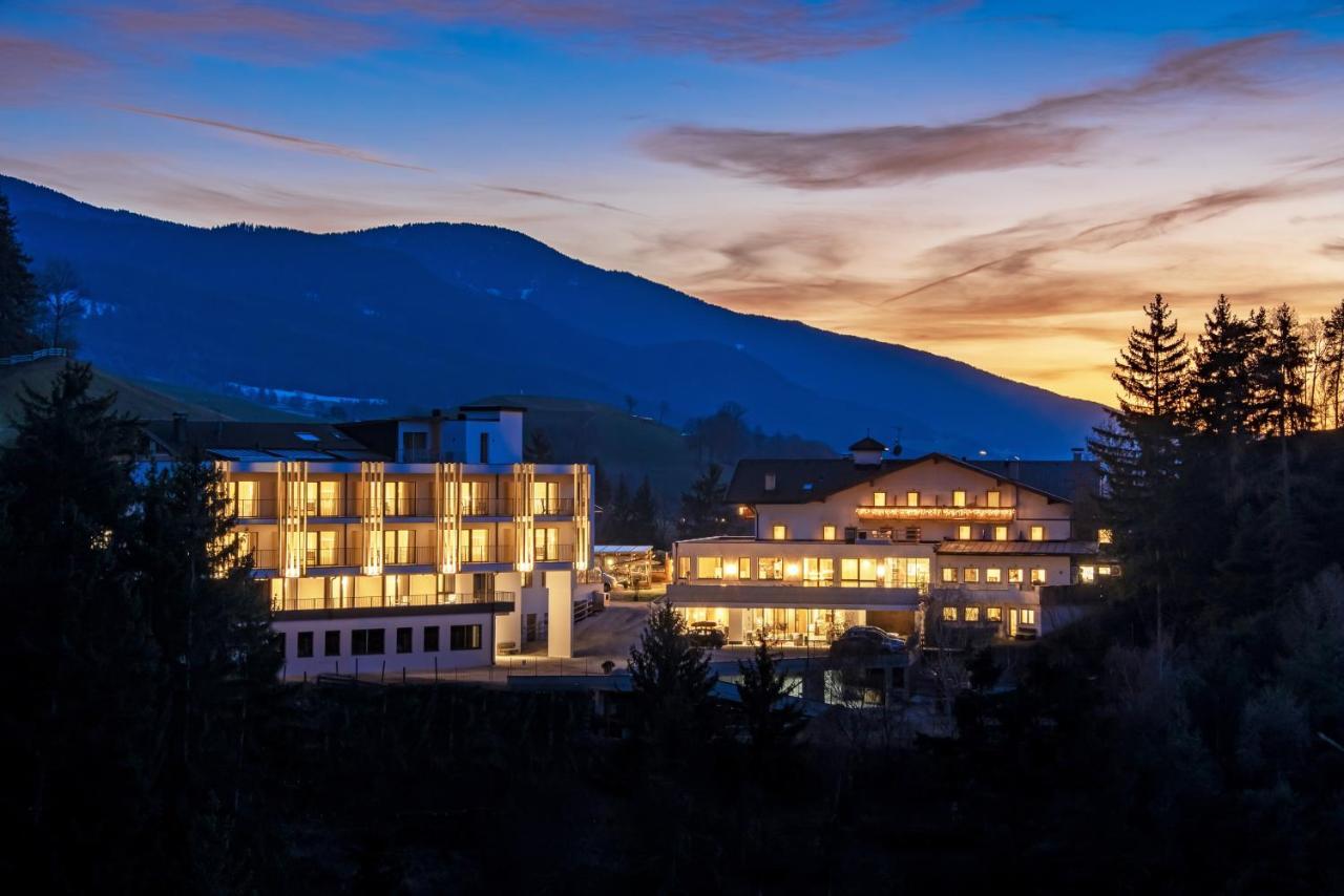 ברסאנונה Hotel Torgglerhof מראה חיצוני תמונה
